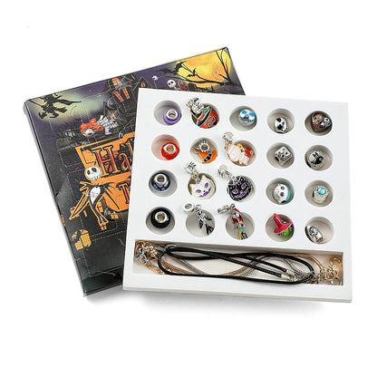 🔥This Week's Special Price £10.99!!🎁Halloween Treasures Charm Bracelet🎃