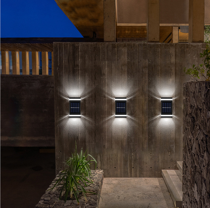 Deluxe wireless led wall lamp the perfect characteristic of your garden!